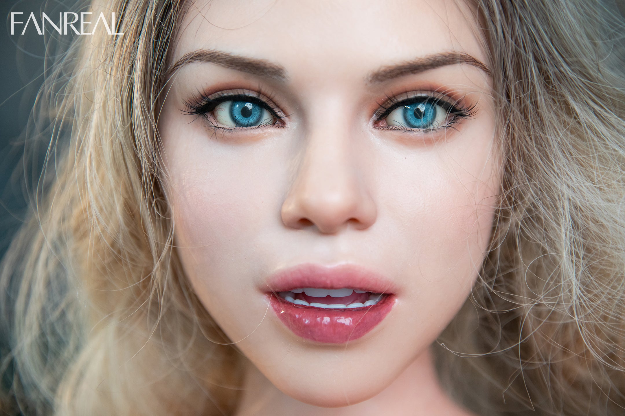 Carlee Tan (FANREAL F cup Full Silicone Torso-Size Ultra Realistic 109CM)