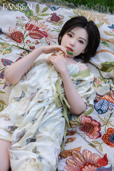 Molly Ros (FANREAL B Cup Full Silicone Ultra Realistic 153CM)