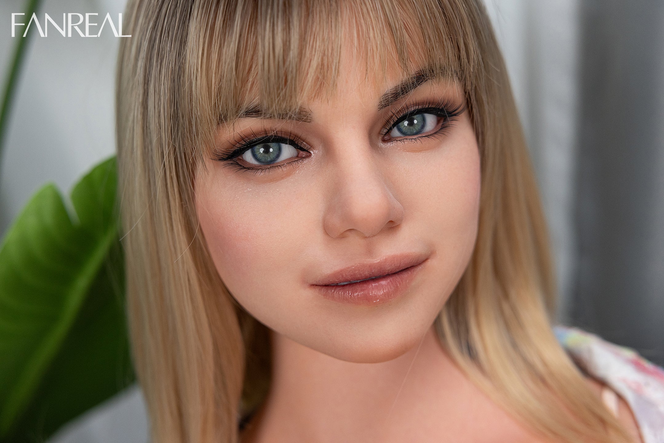 Maria (FANREAL F cup Full Silicone Torso-Size Ultra Realistic 109CM)