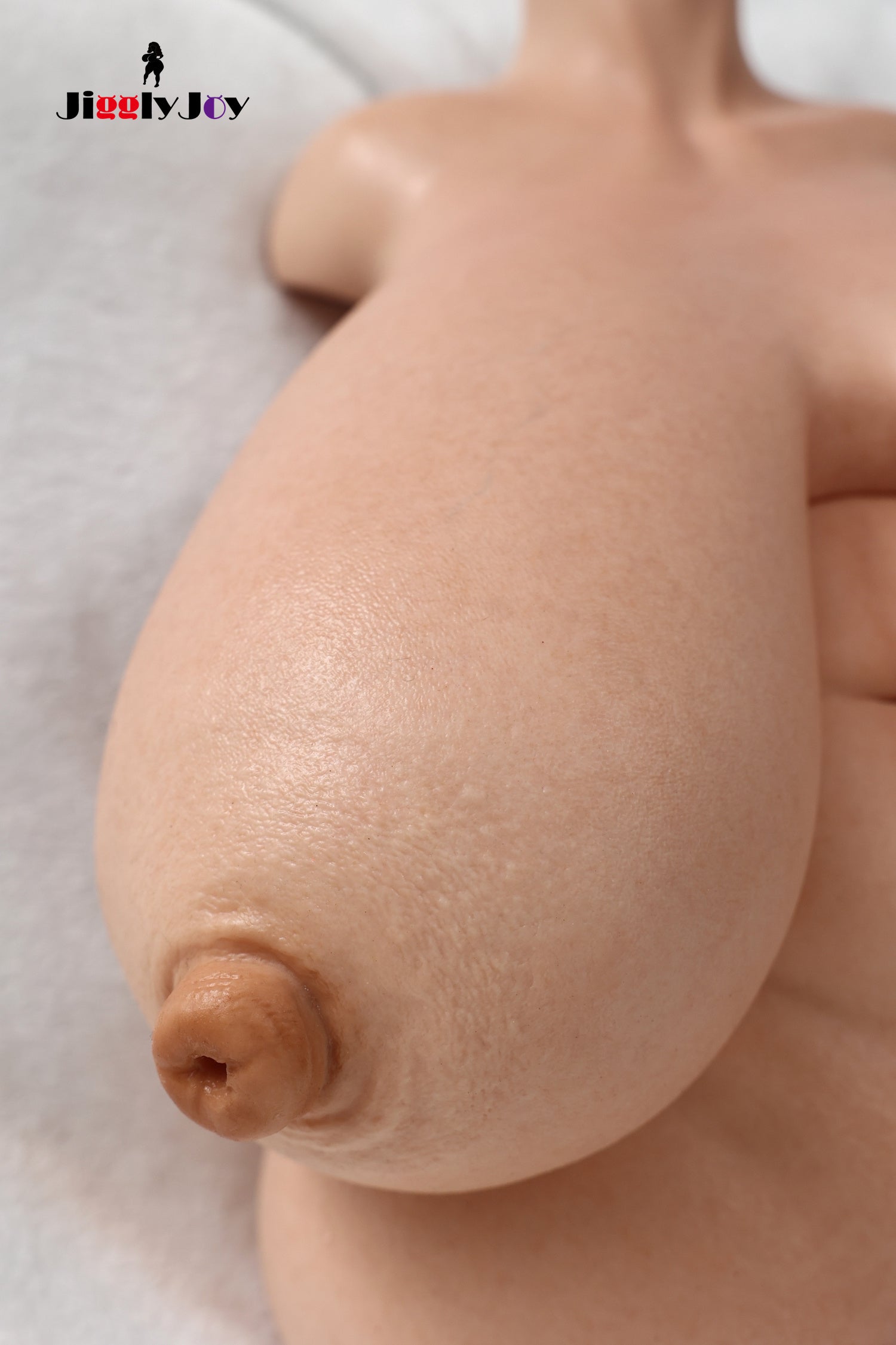 Shadow (JIGGLY JOY F cup Full Silicone Ultra Realistic Torso-Size 55CM)